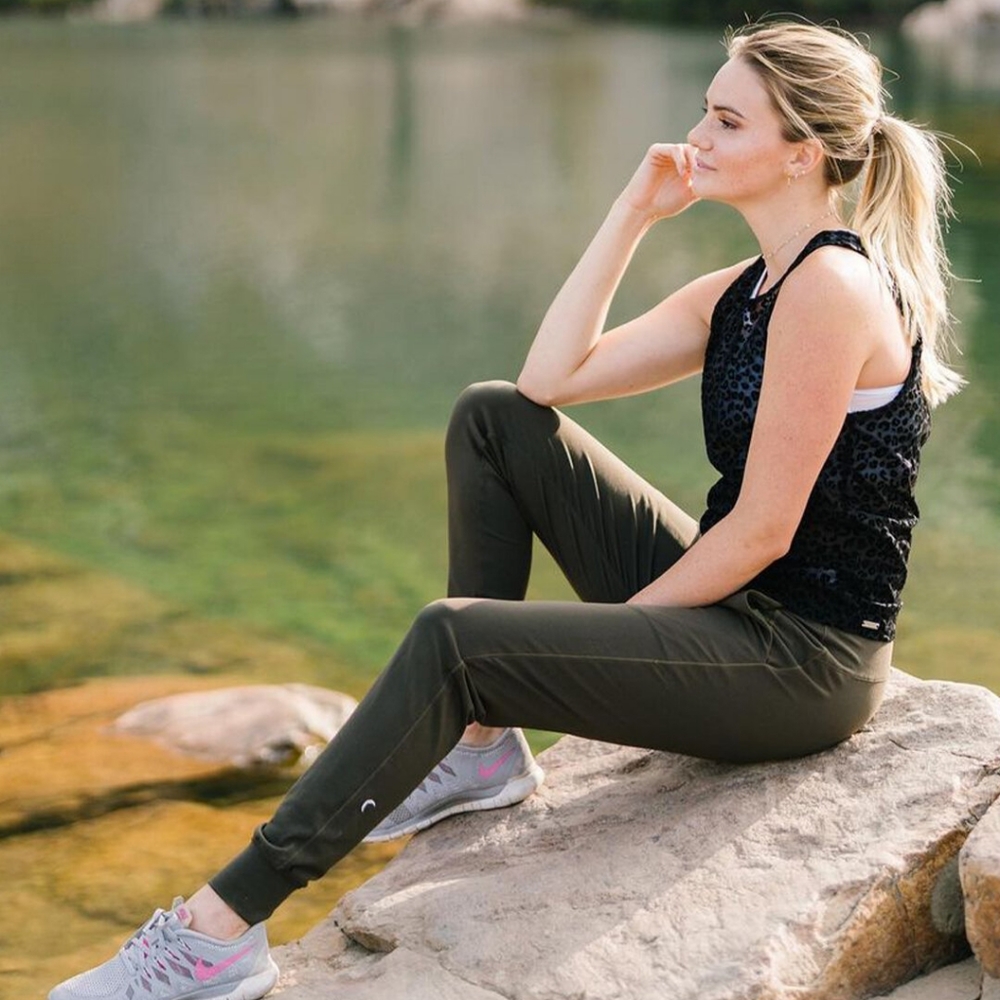 Zyia green joggers